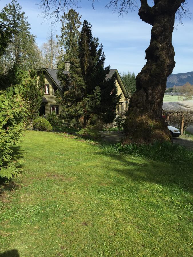 Mclay Heritage Guest House Duncan Exterior photo