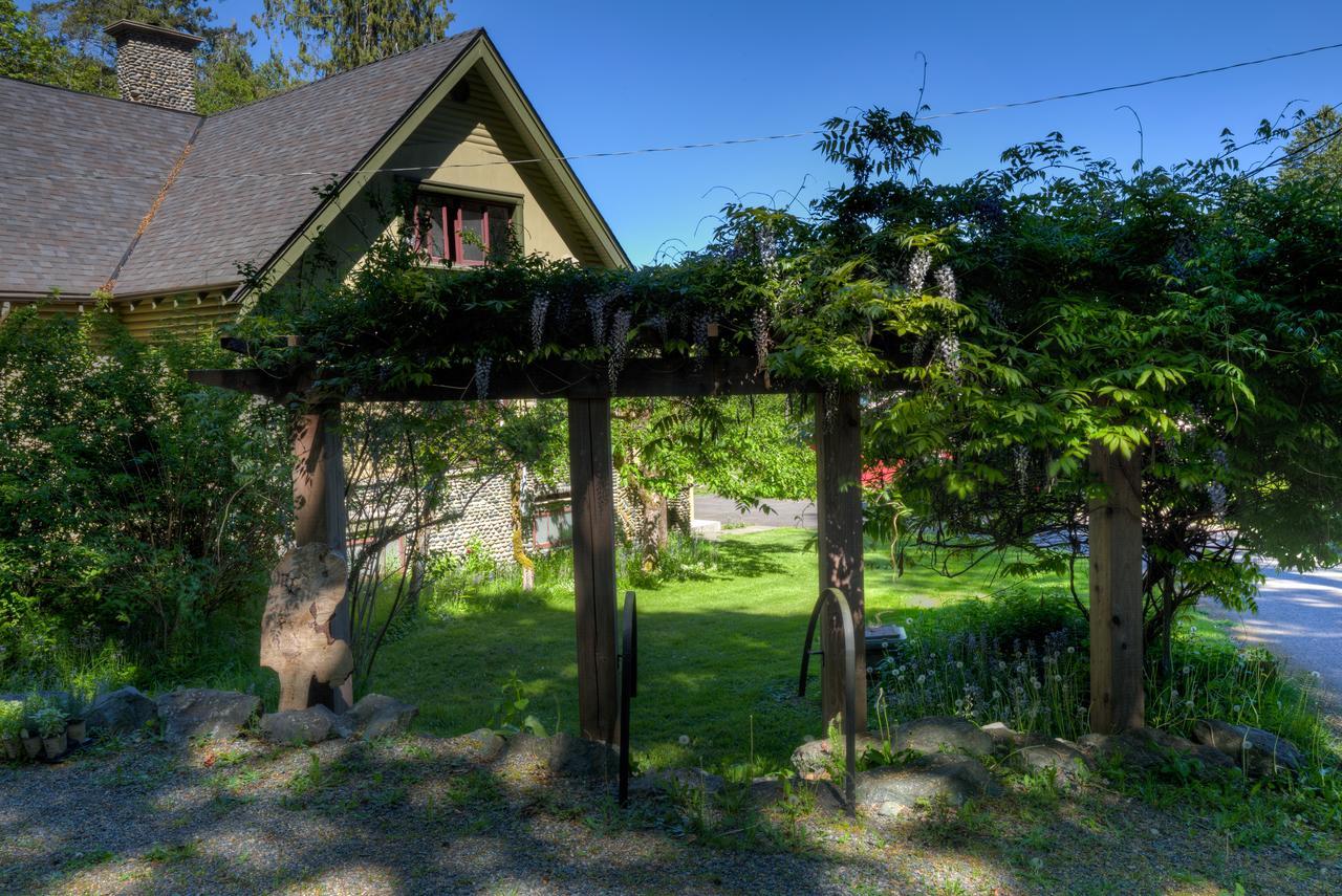 Mclay Heritage Guest House Duncan Exterior photo